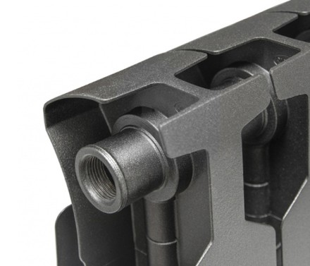 Радиатор Rifar (Рифар) Monolit 500 (6 секций), цвет черный